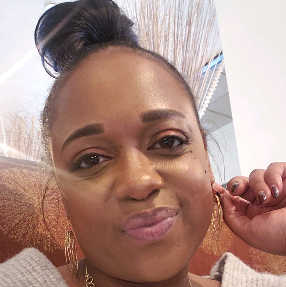Meet your Posher, Charnae